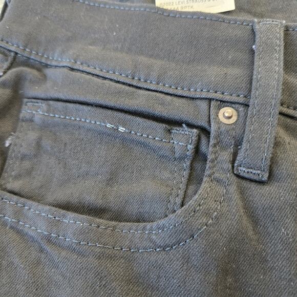 Levi's Women's Straight Leg Jeans - Midnight Black - Picture 8 of 9